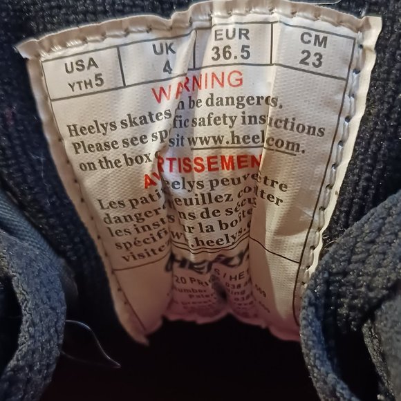 Youth Heely's Pro 20 Low Top Black and White Skater Running Shoes  Size 5 - Picture 14 of 16